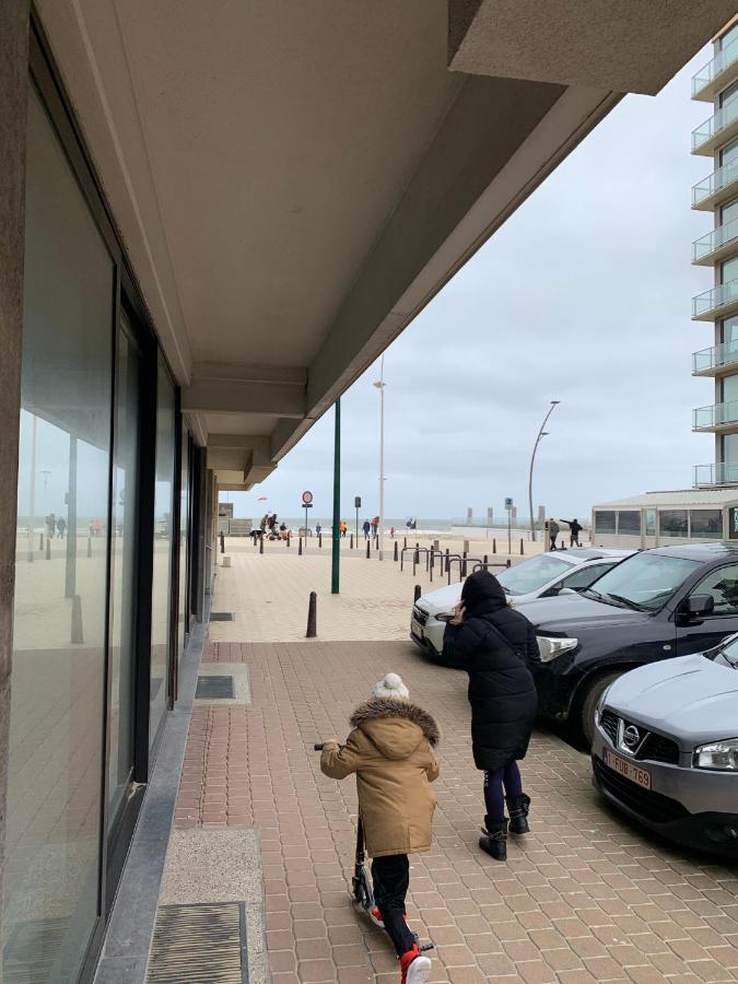 La Panne Appartement En Bord De Mer - La Vie Boheme Екстериор снимка